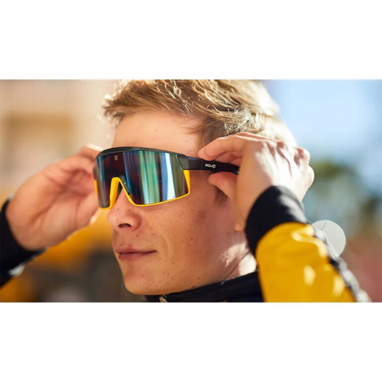 AGU Verve HD II Sunglasses Clear + Pro Yellow/CAT3 Black - Photochromic Anti-Fog/CAT3 Black - Image 4