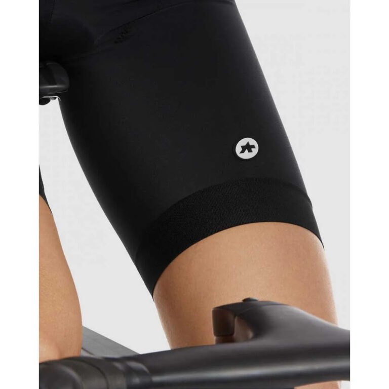 Assos Uma GT C2 Bib Shorts XS Black Series - XLG Black Series - Image 8