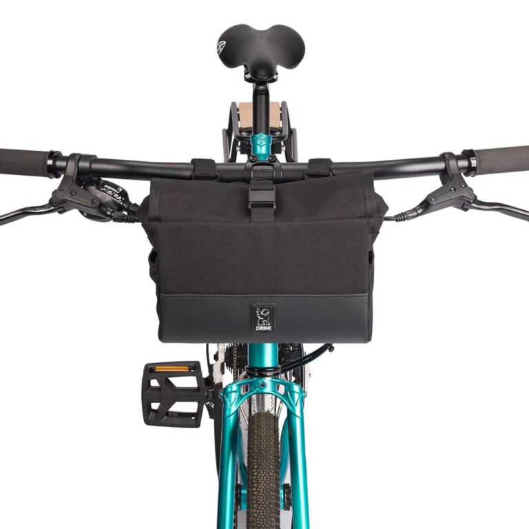 Chrome Doubletrack Handlebar Bag 5L One Size Black - Image 5