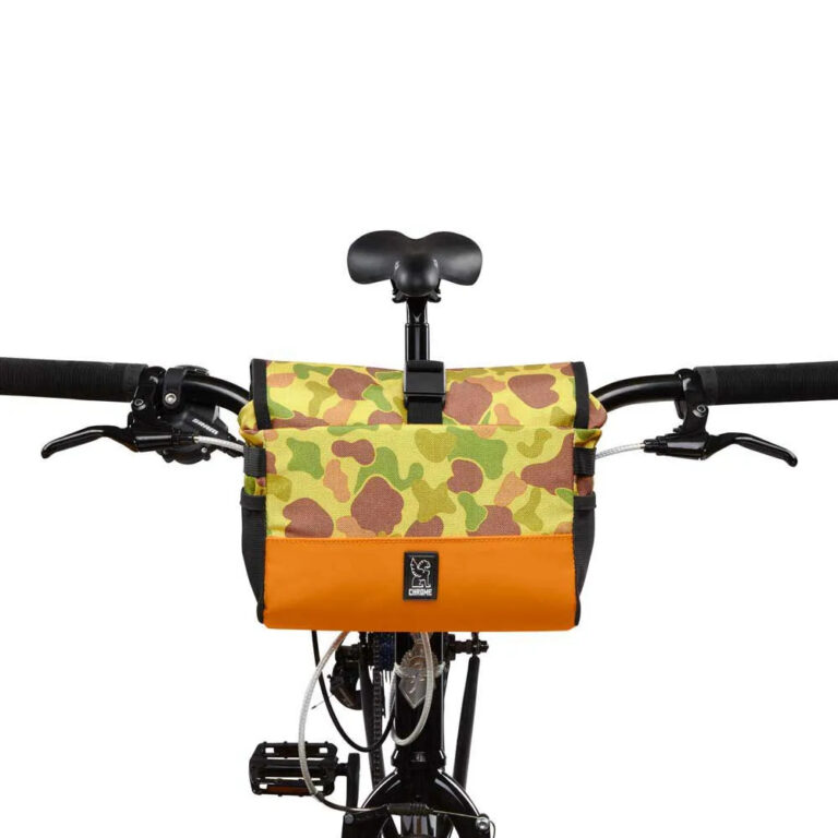 Chrome Doubletrack Handlebar Bag 5L One Size Duck Camo - Image 4