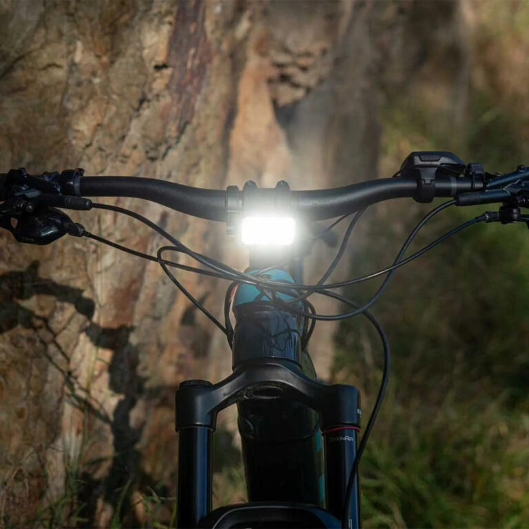 Knog Blinder E 2300 Front Light 2300 Lumens Black - Image 4