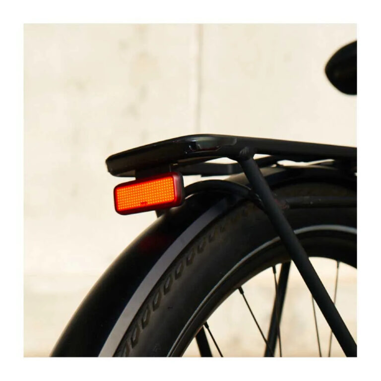 Knog Blinder E RH E-Bike Rear Light 25 Lumens Black / Red - Image 10