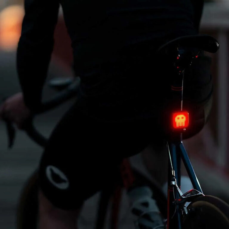 Knog Blinder Square Light Set 200 / 100 Lumens Black / Red / Yellow - Image 5