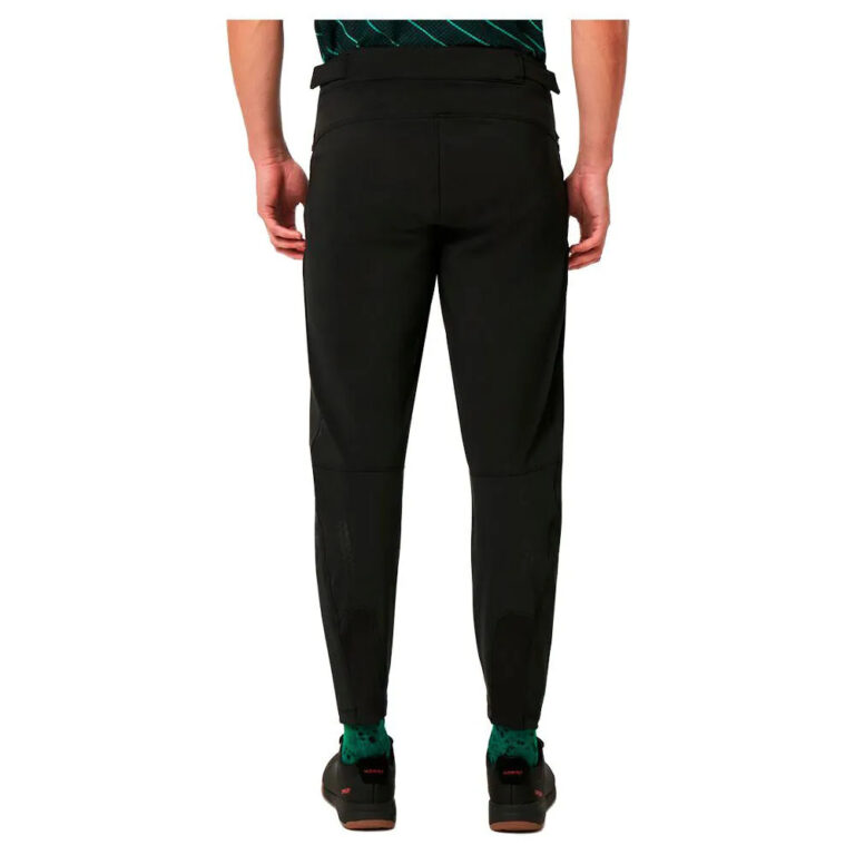 Oakley Element Lite MTB Pants 28 Blackout - 38 Blackout - Image 2