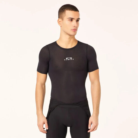 Oakley Endurance Base Layer Short Sleeve Jersey XS Blackout - L Blackout