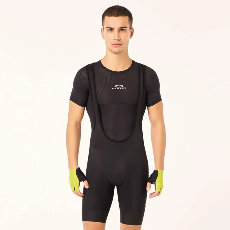 Oakley Endurance Base Layer Short Sleeve Jersey XS Blackout - L Blackout - Image 9