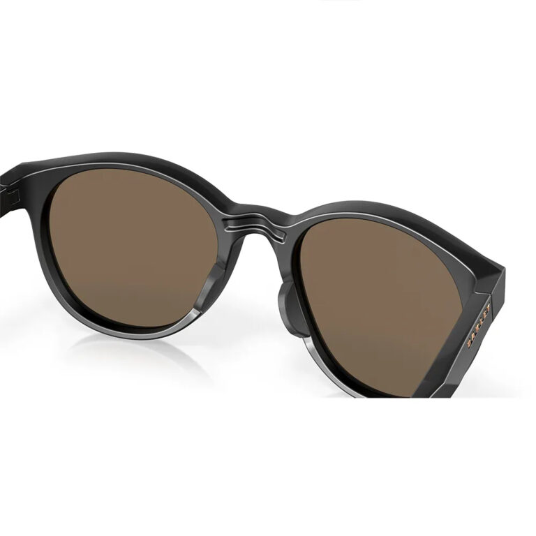 Oakley Spindrift Prizm Polarized Sunglasses Prizm Polarized Rose Gold/CAT3 Matte Black - Image 4