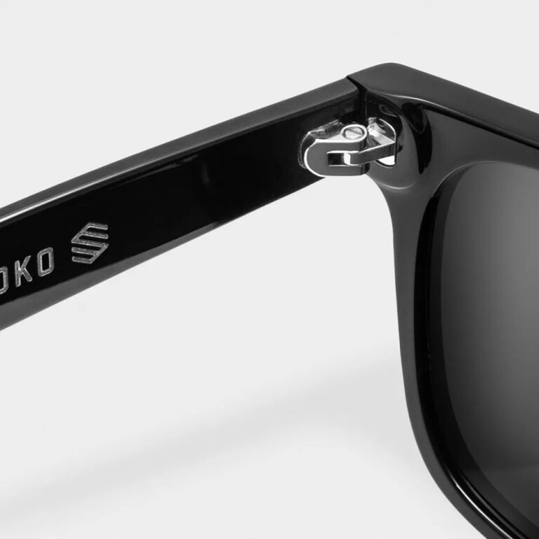 Siroko Total Black Sunglasses Black Mirror/CAT3 Black - Image 9