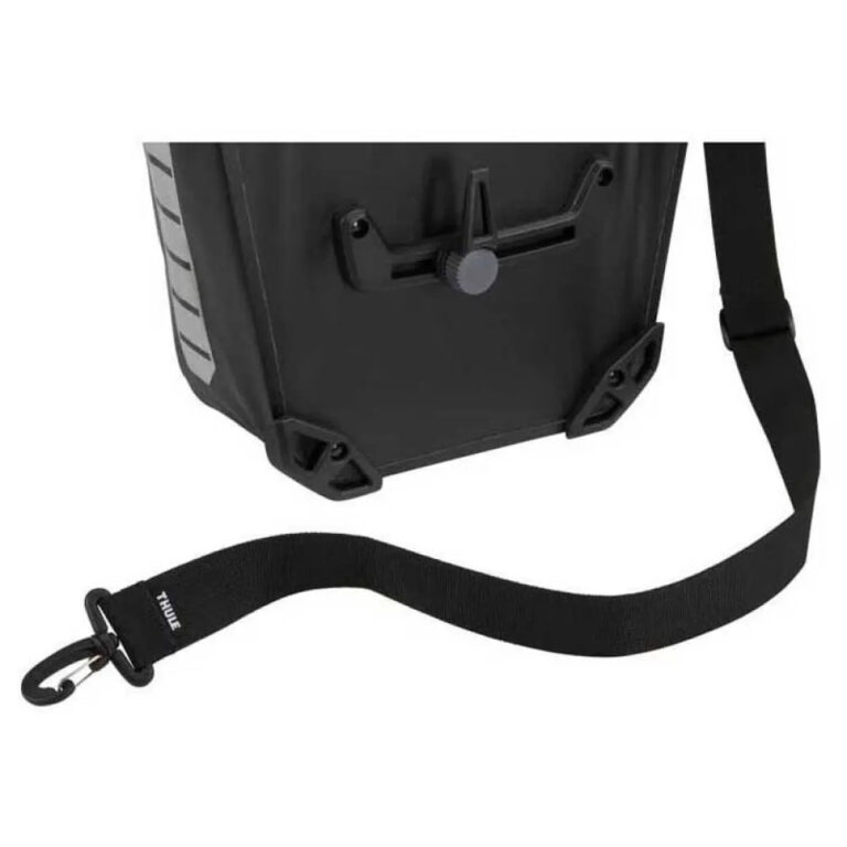 Thule Shield 17L Panniers One Size Black - Image 7